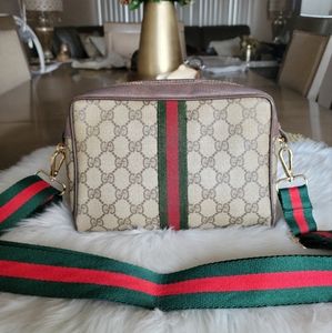 100% Authentic Gucci vintage web sherry line clutch crossbody